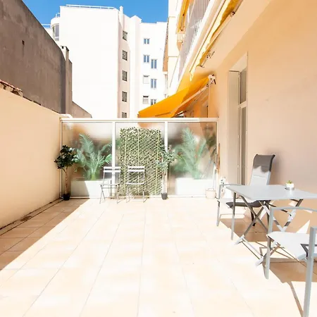 Le Concordia Avec Grande Terrasse En Plein Centre-ville * קאן
